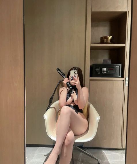 默默的我不默默的我们