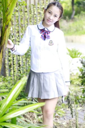 美女与男子在线观看