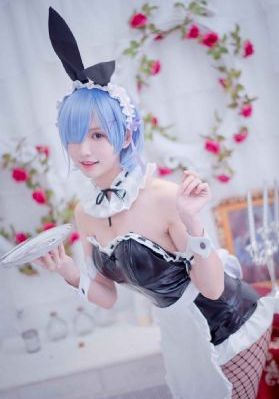 《孤岛惊魂》